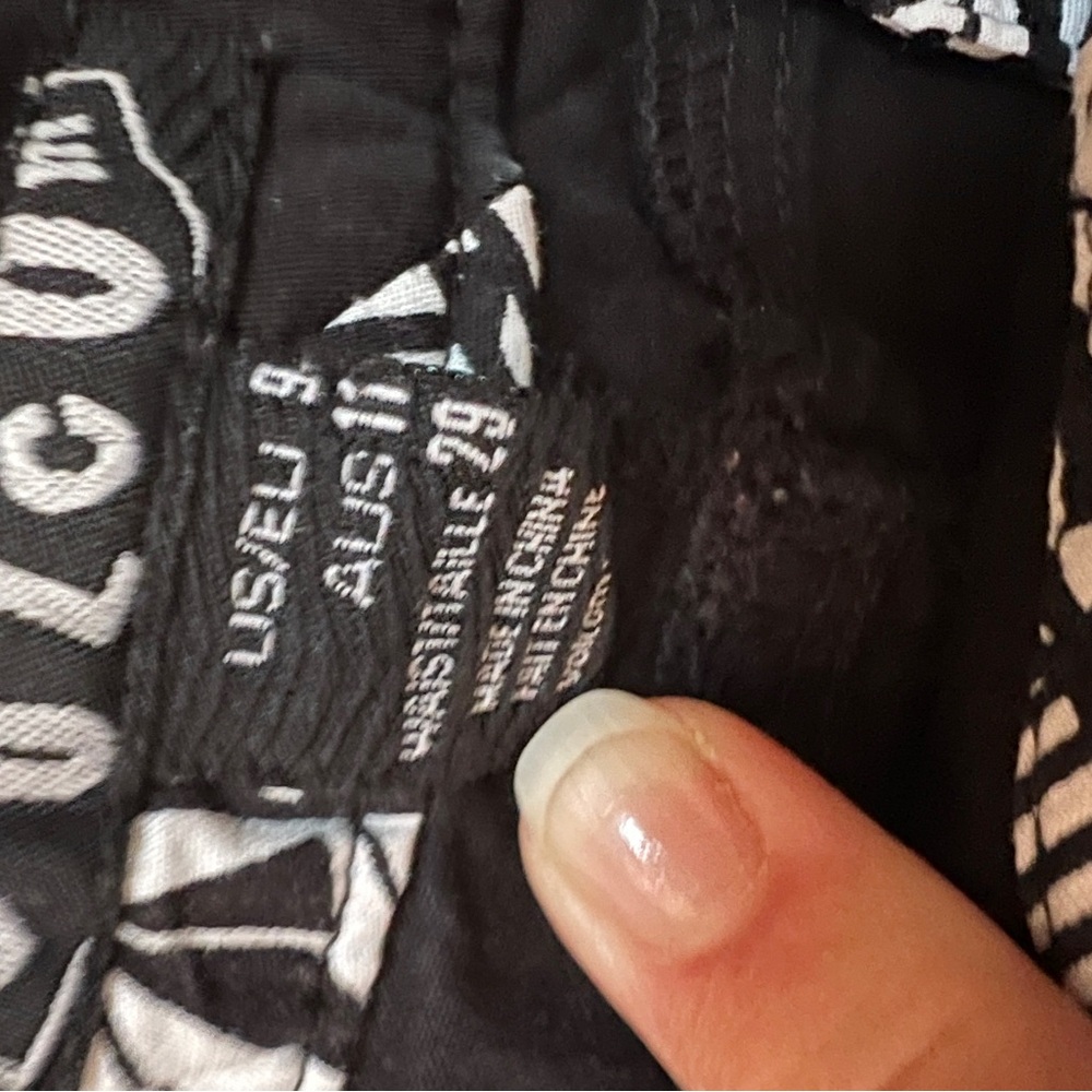 Volcom chinos - Picture 3 of 3
